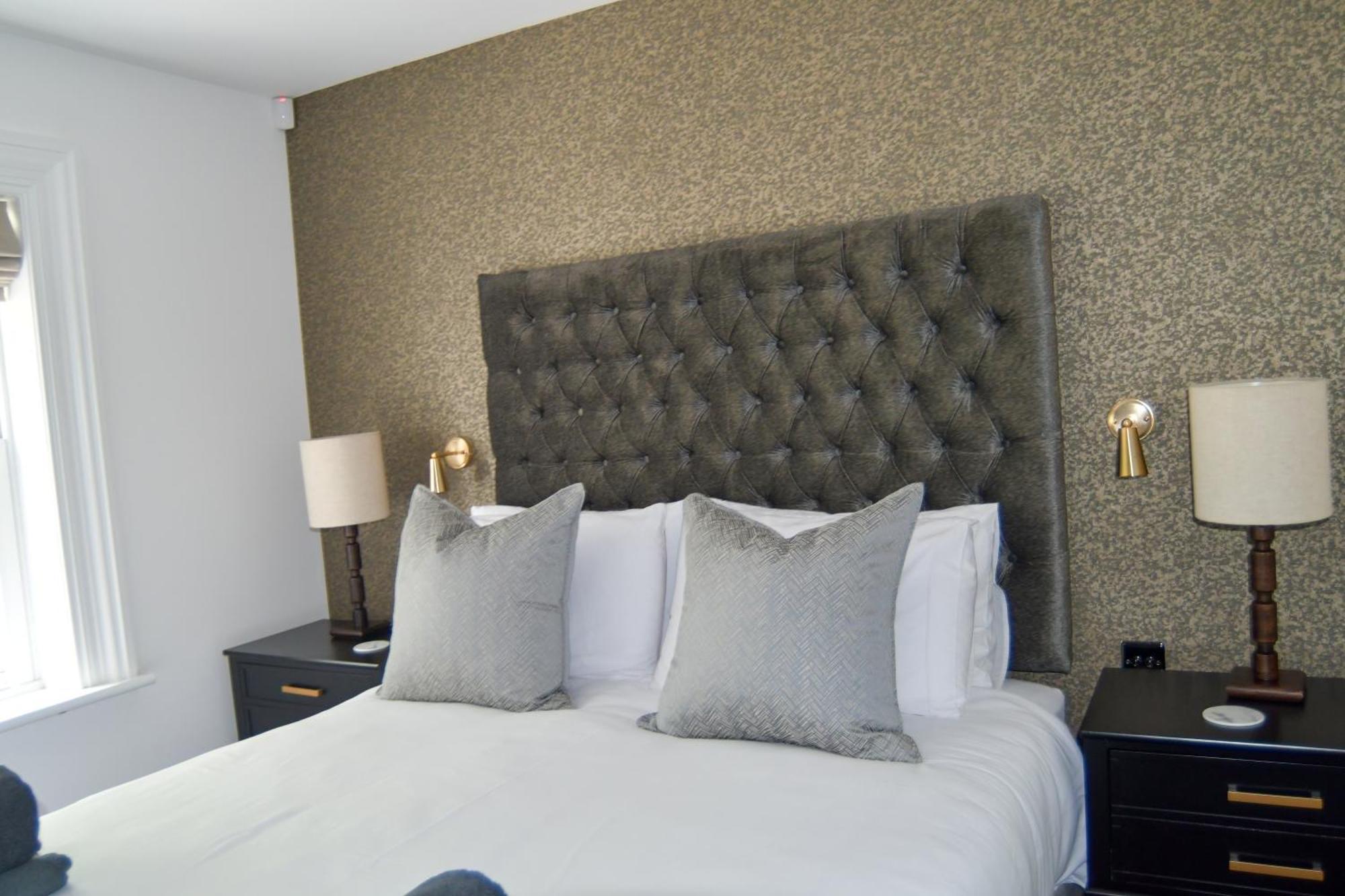 Luxury Croft Templepatrick Near Airport Rabbit And Hilton Hotel Exterior photo